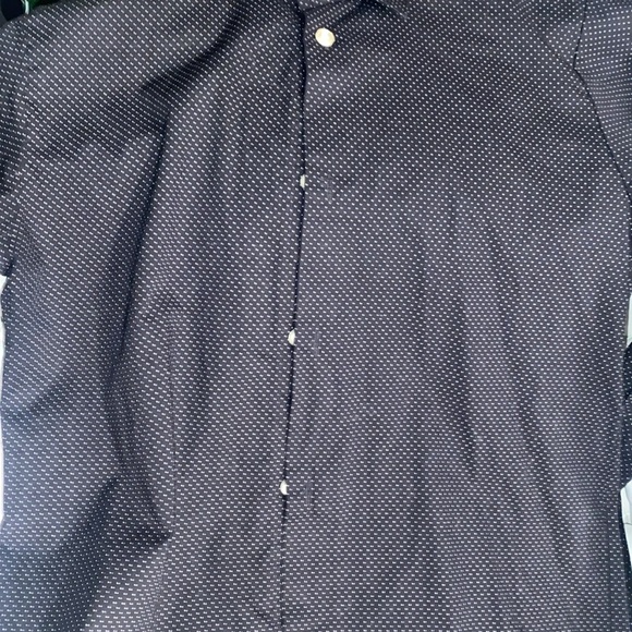 Dress shirt black with polkadots youth size 14, regular - Picture 4 of 4